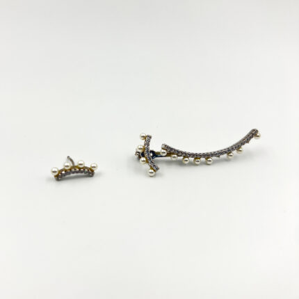 Moon Crest Earrings from ekatvajewls