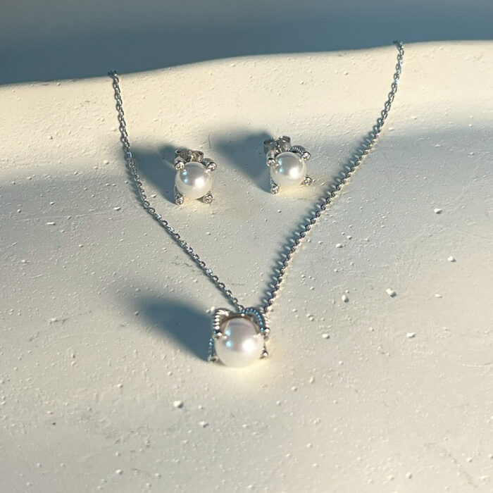 Celeste Grip Pendant Set
