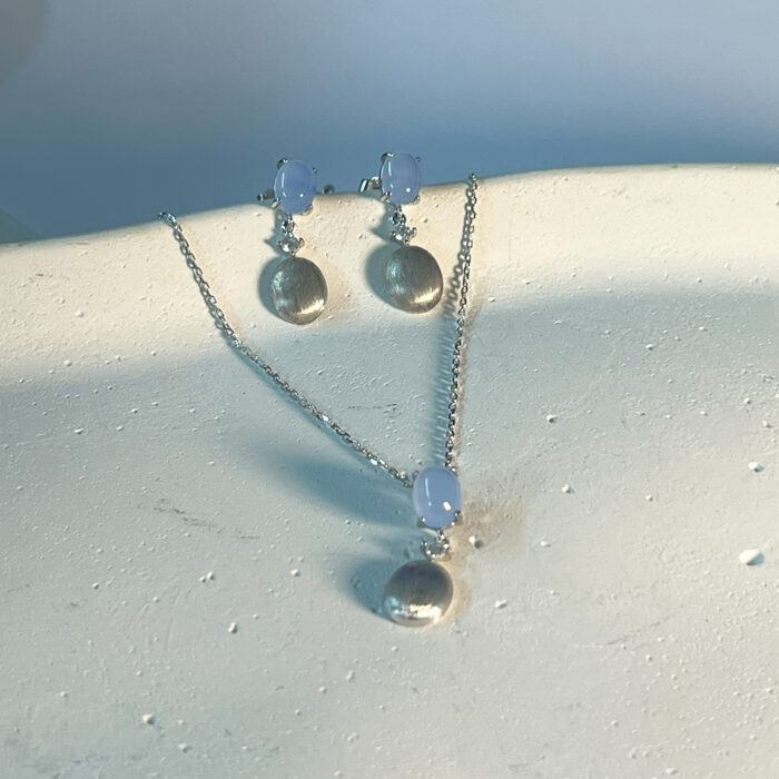 Duskdew Pendant Set